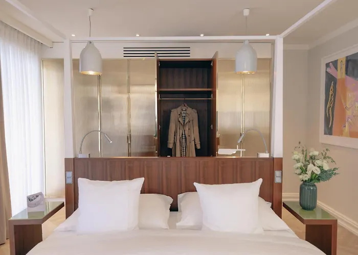 Hotel Sans Souci, 5*