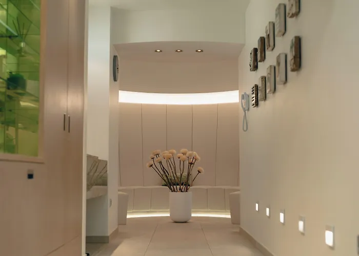 Sans Souci, Hotel 5*